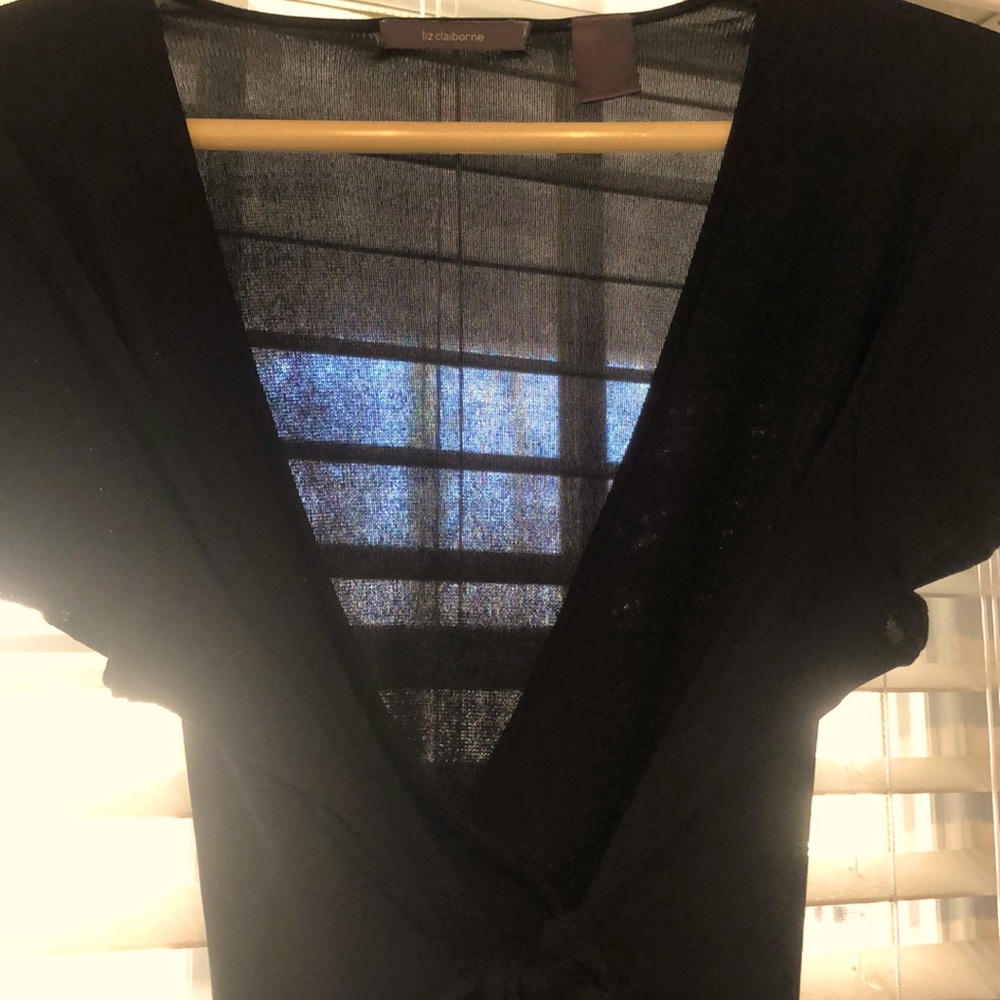 😀Cross over tie black top